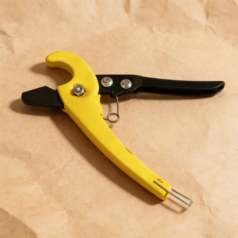 เครื่องตัดท่อแบบมีระบบเฟืองหมุ - Pipe Cutter Ratchet บทวิจารณ์และราคา